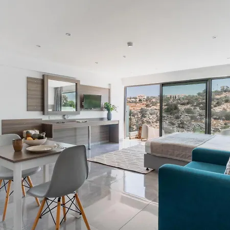 Delightful Vacation Flat With Balcony And Pool In Ayia Napa All Yours Apartment