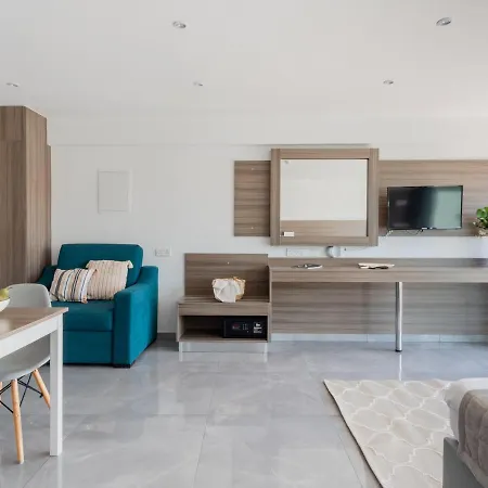 Delightful Vacation Flat With Balcony And Pool In Ayia Napa All Yours Apartment Agia Napa