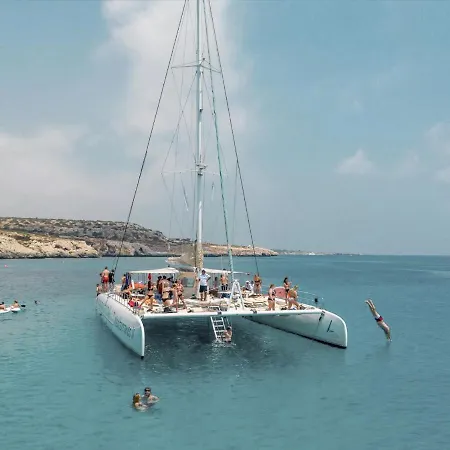 Апартаменты Delightful Vacation Flat With Balcony And Pool In Ayia Napa All Yours